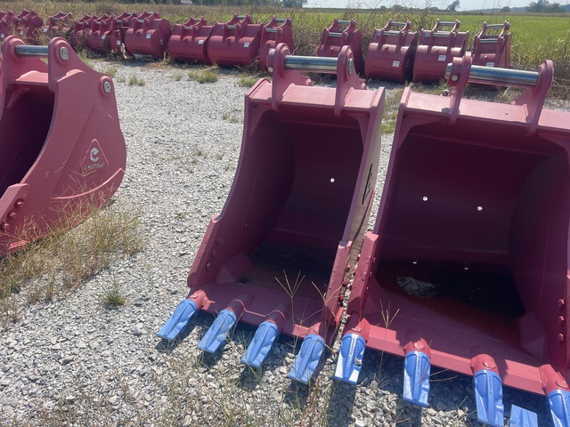 Enstruc HD 30 in Excavator Bucket