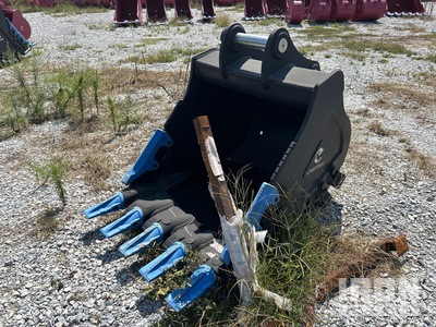 Enstruc HDX 42 in Digging Excavator Bucket (Unused)