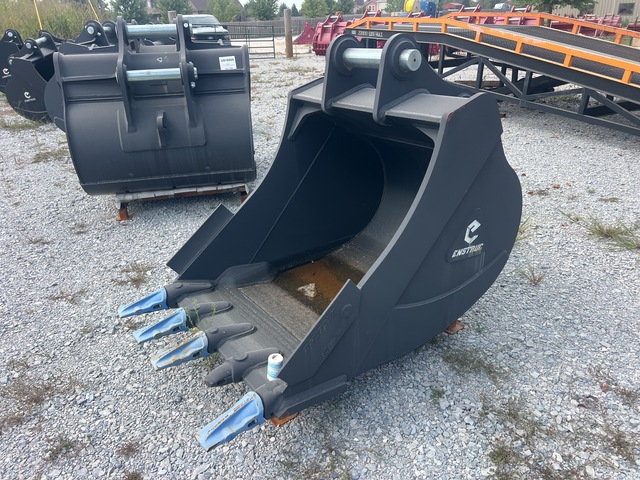 Enstruc HD 42 in Digging Excavator Bucket