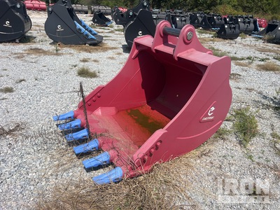Enstruc HD 48 in Excavator Bucket