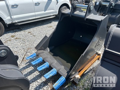 Enstruc HD 42 in Digging Excavator Bucket (Unused)
