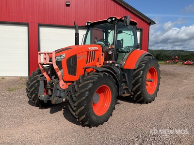 2017 Kubota M7-171 Premium 4WD Tractor