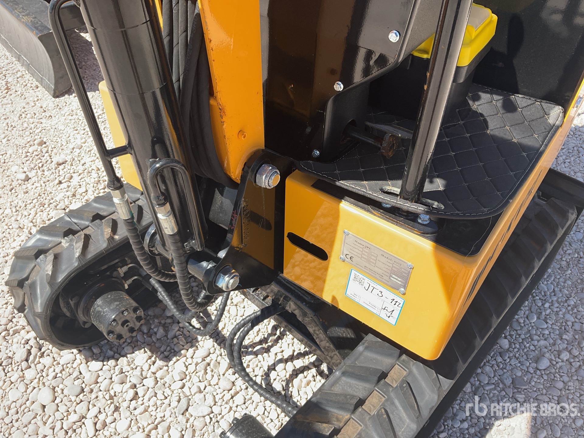KV12 Mini Excavator (Unused)