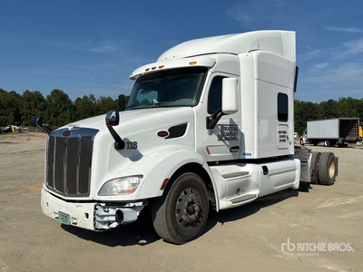 2019 Peterbilt 579 6x4 Cabeza Tractora Cabina Dormitorio