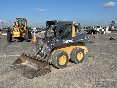 2016 John Deere 324E Mini pala