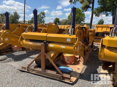 2020 K-TEC 1237 4 Tire Hydraulic Pull Scraper