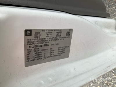2011 Chevrolet 2500 Cargo Van