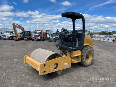 Ingersoll-Rand SD-45DTF Smooth Drum Compactor