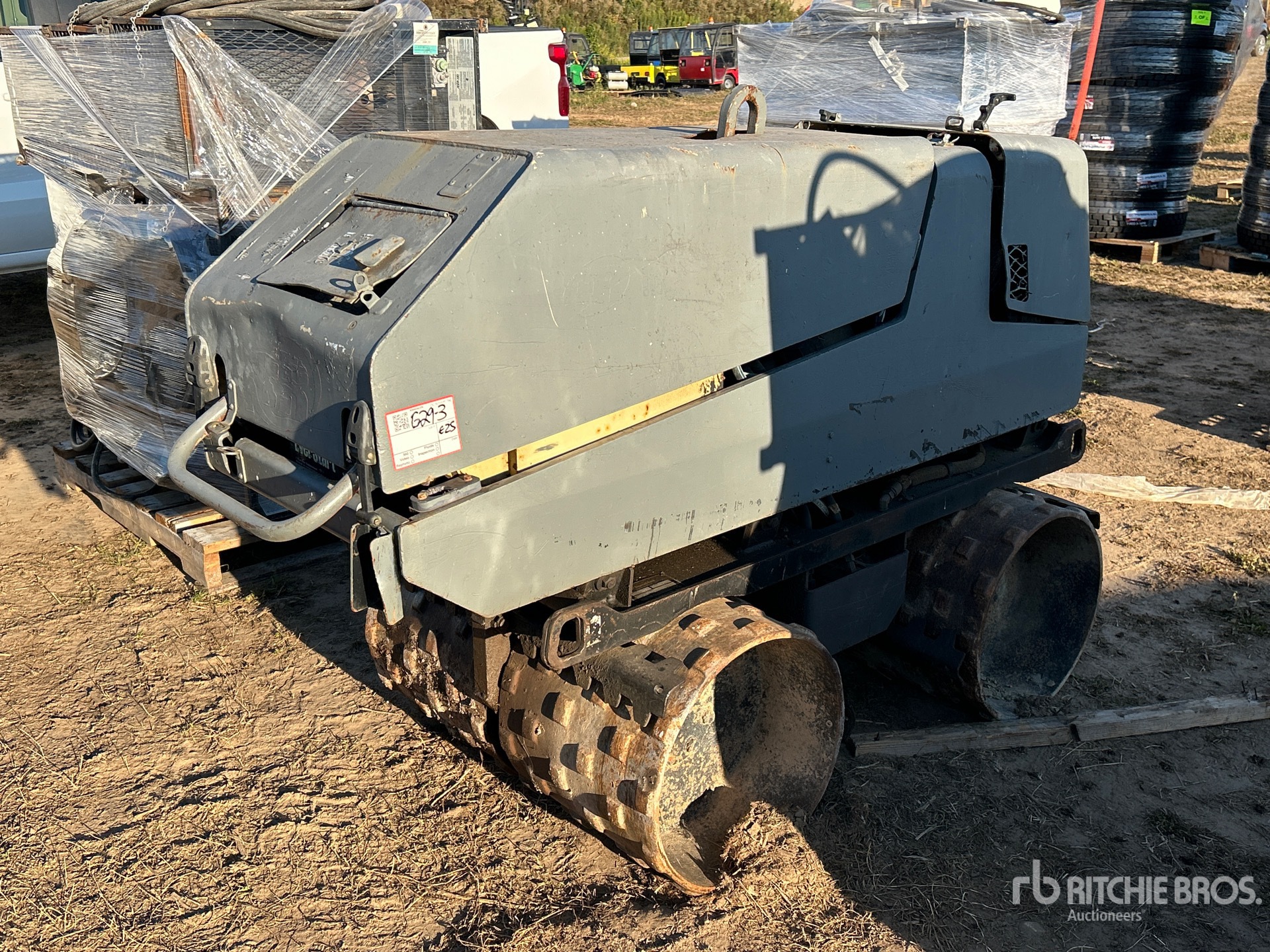 2004 Ingersoll Rand TC-13 Trench Compactor (Inoperable)