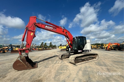 2023 Link-Belt 245x4 LC Tracked Excavator