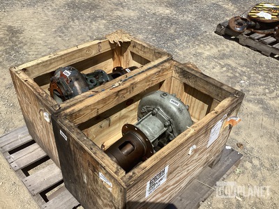 (2) Fairbanks Morse 16612394 Water Pumps