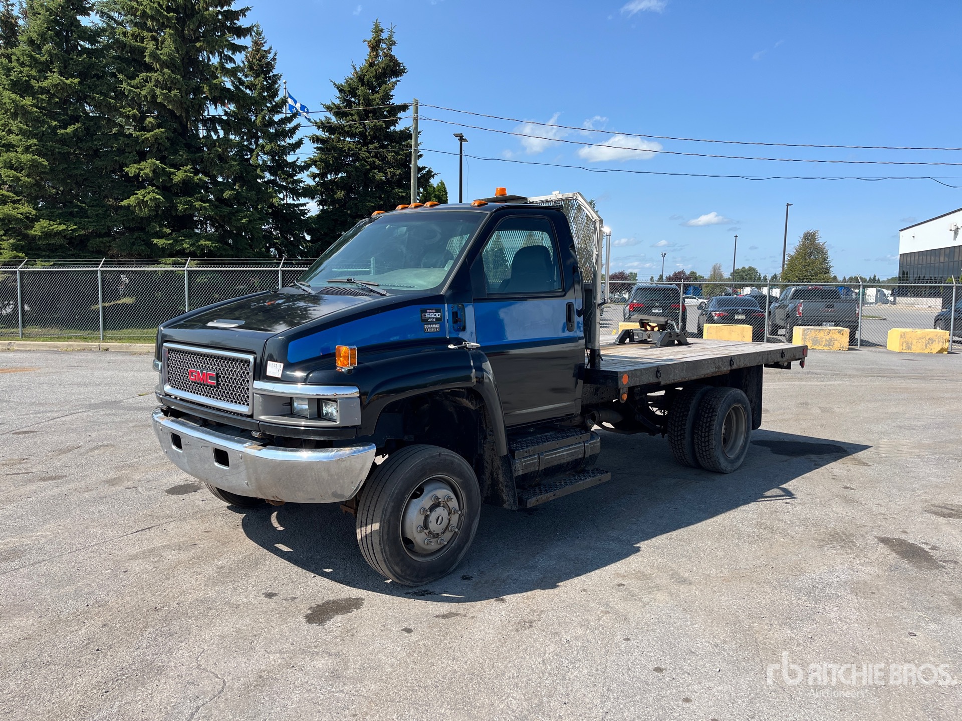 2008 GMC C5500 4x4 Camión Caja Abierta