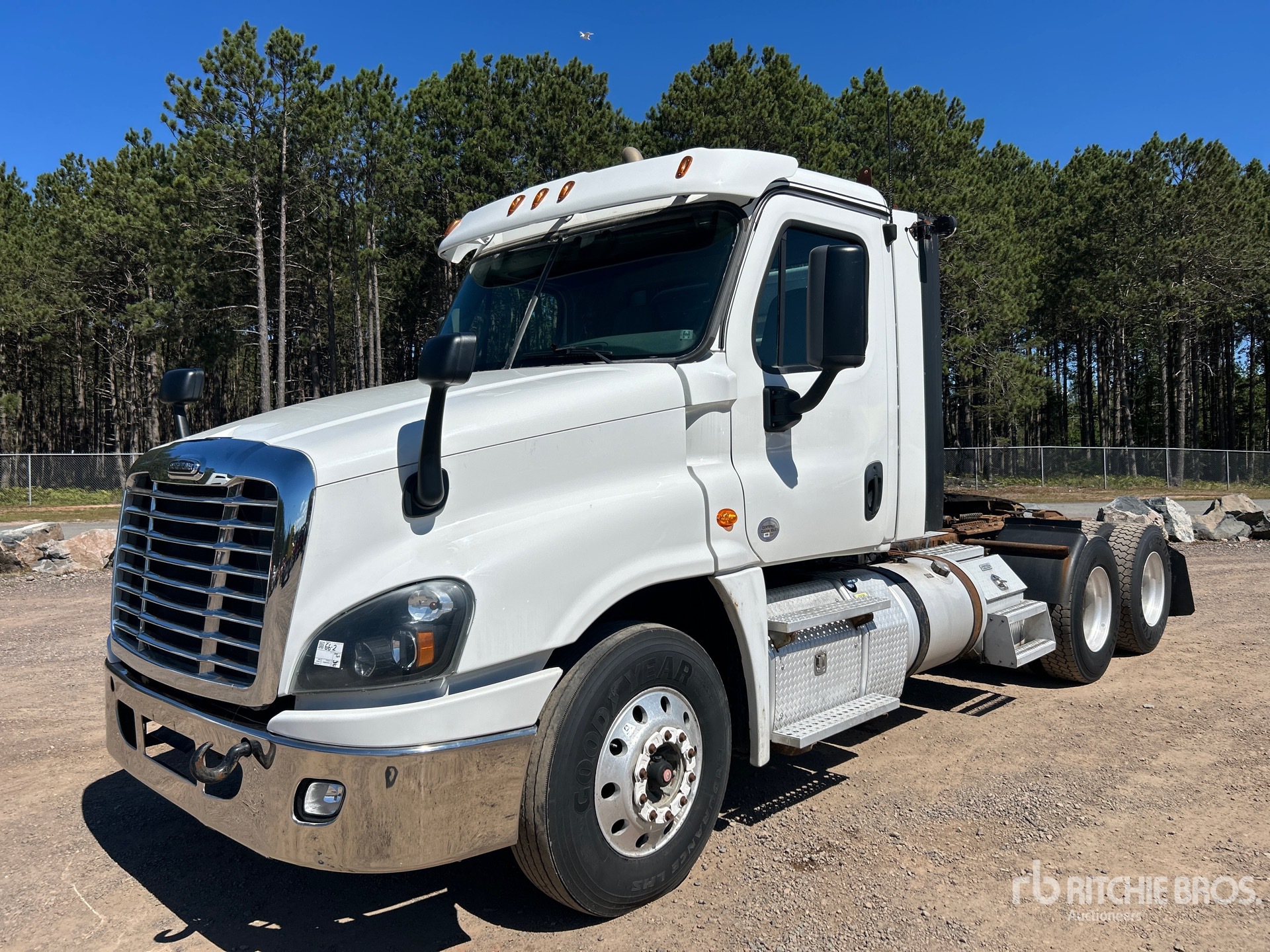 2017 Freightliner Cascadia 125 6x4 3-Achs Sattelzugmaschine