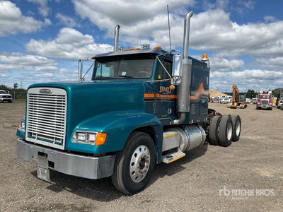 2000 Freightliner FLD 120 6x4 T/A Sleeper Truck Tractor