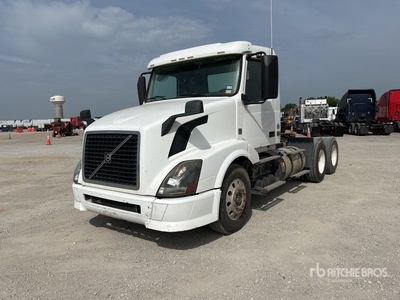 2014 Volvo VNL 6x4 T/A Day Cab Truck Tractor