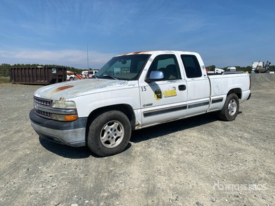 1999 Chevrolet Silverado 1500 4x2 Extended Cab Pickup