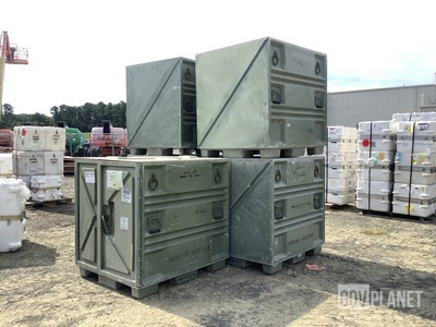 (5) Plastics Research 102440-101 Pallet Containers