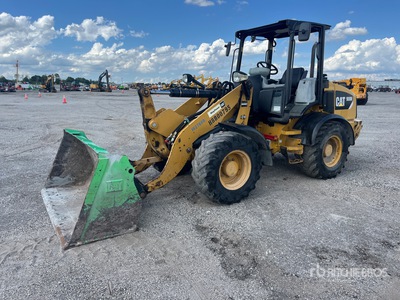 2016 Cat 908H Pala cargadora