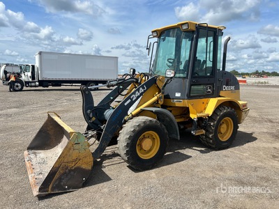 2006 John Deere 244J Pala cargadora