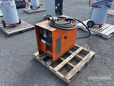 Acklands N-300 Skid-Mounted Stick معدة لحام كهربائي