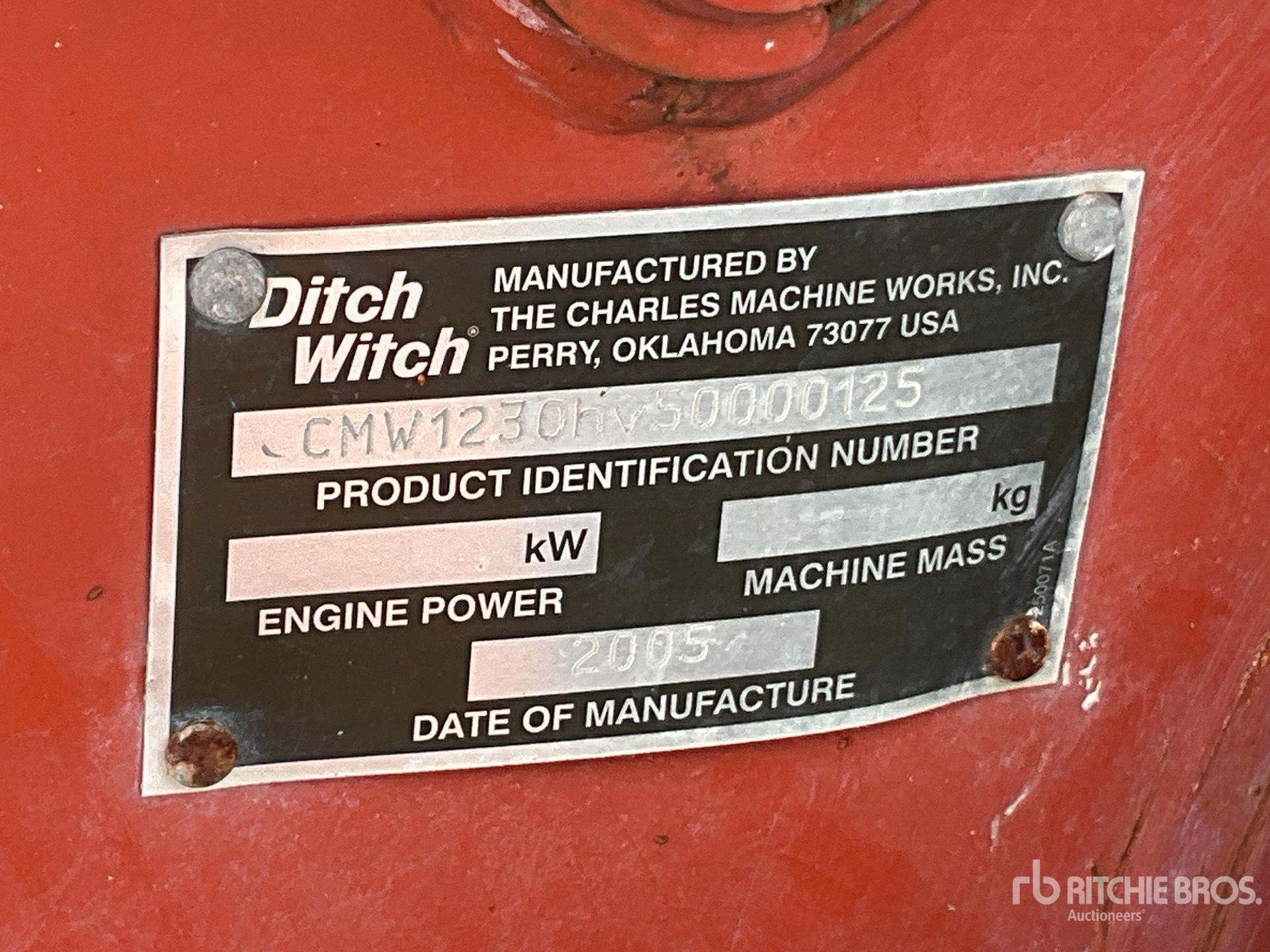 2005 Ditch Witch 1230 溝掘り機