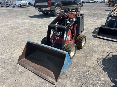 Toro 322 Mini を見 Skid-Steer Loader