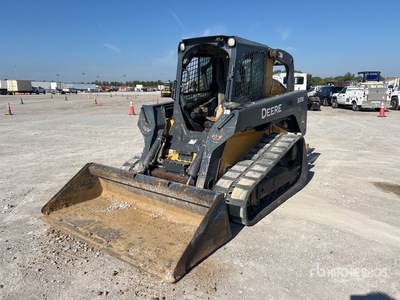 2016 John Deere 333E Compact Track Loader
