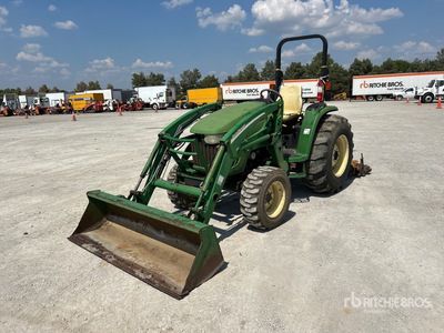 2005 John Deere 4720 4WD tractor utilitario