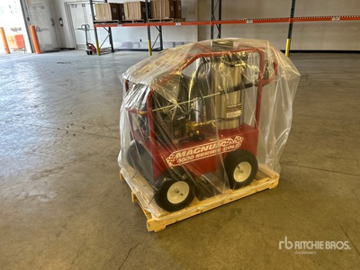 Easy-Kleen Magnum Gold Pressure Washer (Unused)