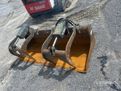 2021 Bobcat 80 in Q/C Kompaktladergreifer
