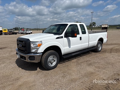 2013 Ford F-250 XL 4x4 Extended Cab Pickup