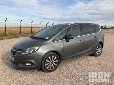 2018 Opel Zafira Tourer Automobile
