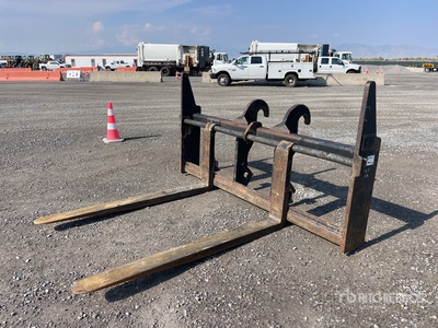 Cat 72 in Fourches pour chargeuses sur pneus