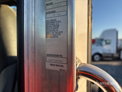 2016 Kenworth T370 4x2 S/A Day Cab Truck Tractor