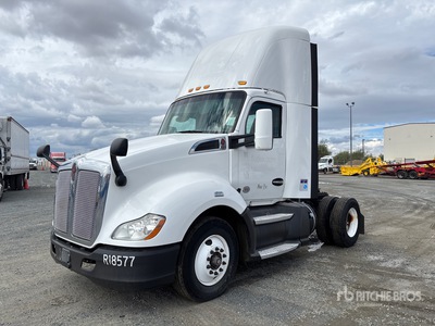 2016 Kenworth T680 4x2 S/A Day Cab Truck Tractor