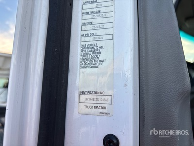 2016 Kenworth T680 4x2 2-Achs Sattelzugmaschine