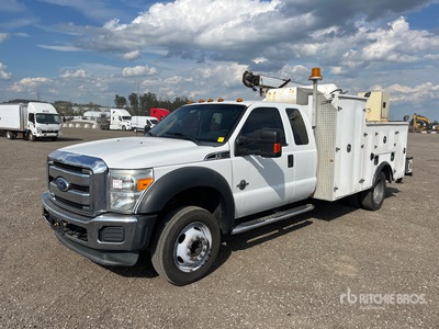2012 Ford F-550 XLT 4x2 Extended Cab Camion de service