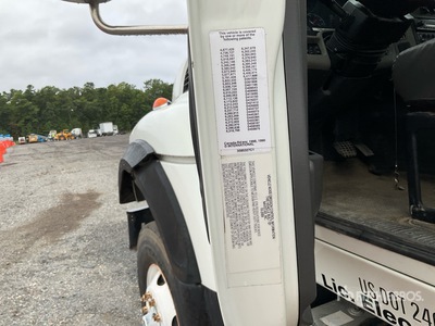 2010 International 7500 バケツトラック