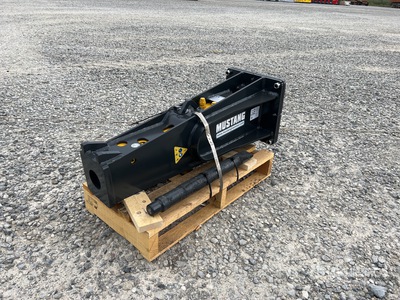 2025 Mustang HM252 Hydraulic Breaker (Unused)