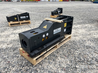 2025 Mustang HM550 Hydraulic Breaker (Unused)