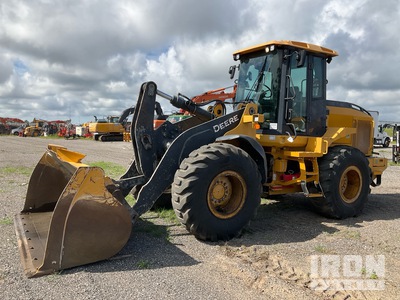 2020 John Deere 544L Ładowarka kołowa