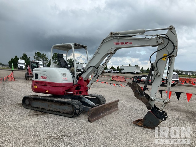 EXCAVADORA 2019 TAKEUCHI TB260