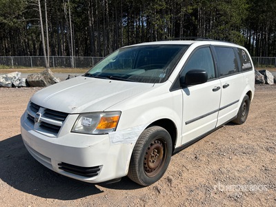 2010 Dodge Grand Caravan SE Minivan