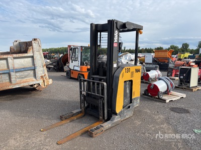 2007 Yale 4000 lb Electric Forklift