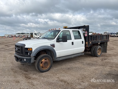 2008 Ford F-450 XL 4x2 Crew Cab Camion à benne à plateau