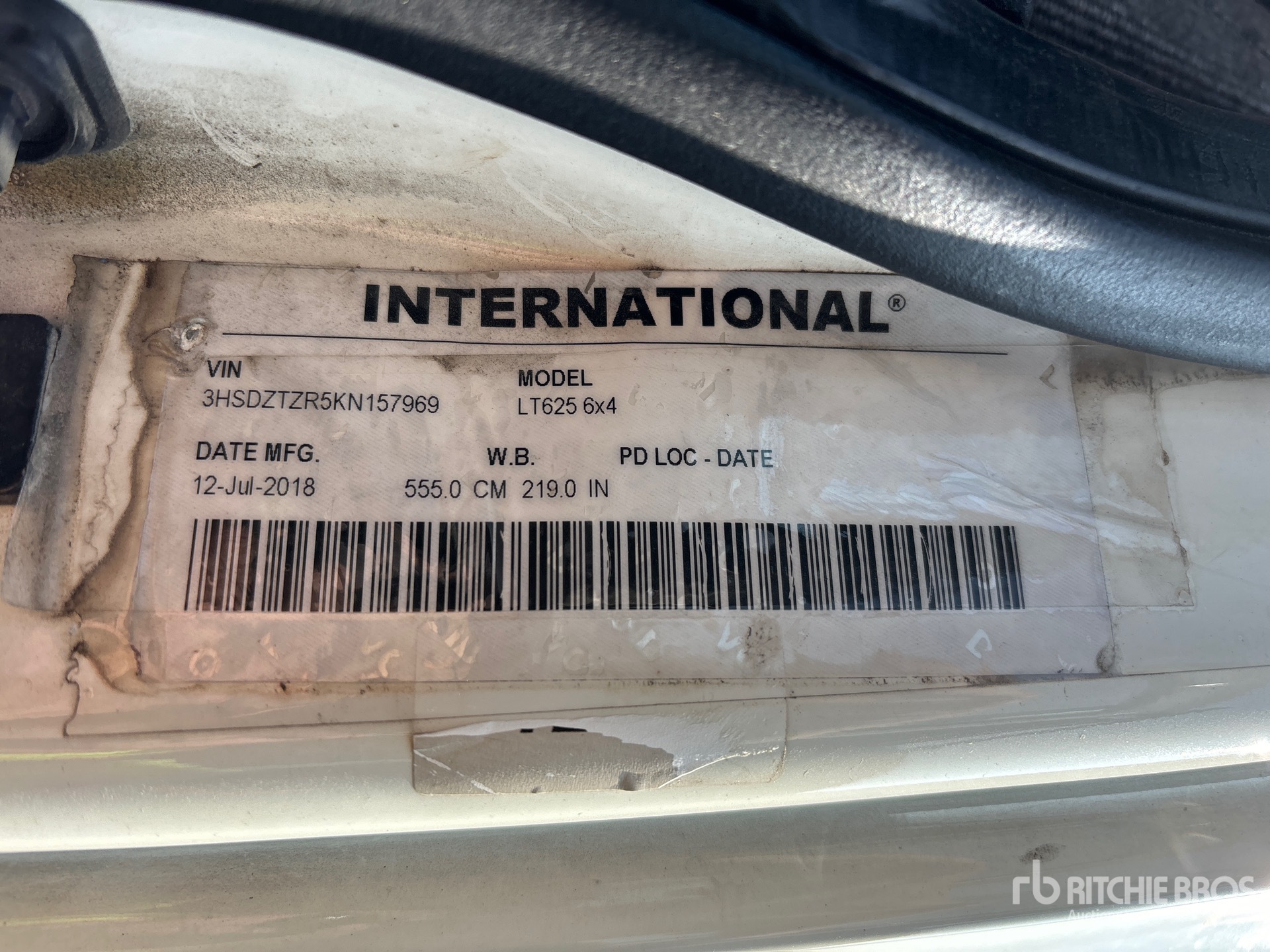 2019 International LT625 6x4 Sleeper Truck Tractor