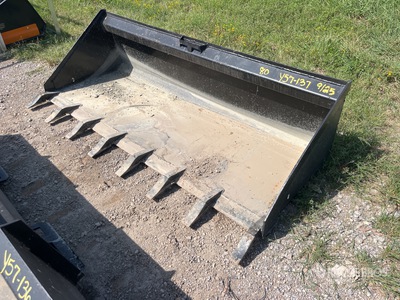 All-Star 80 in Multi-Purpose Low Pro W/Teeth Skid Steer Bucket (Unused)