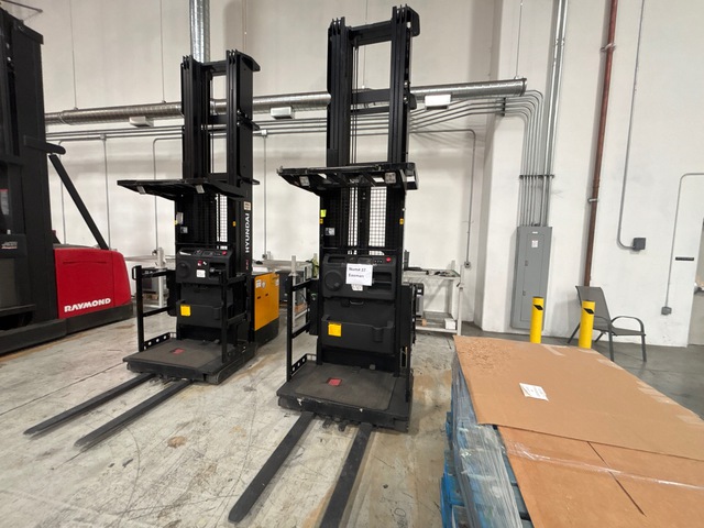 Hyundai 13BOP-9 Electric Forklift