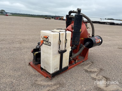 Ditch Witch FX20 150 gal Sistema de vacío