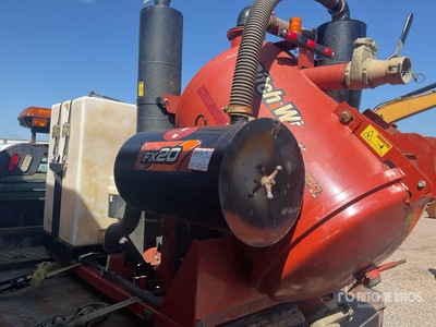 Ditch Witch FX20 Sistema de vacío